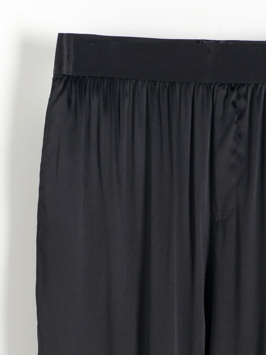 Broek met hoog zijdegehalte en een viscosemix - zwart - RESERVED - 2