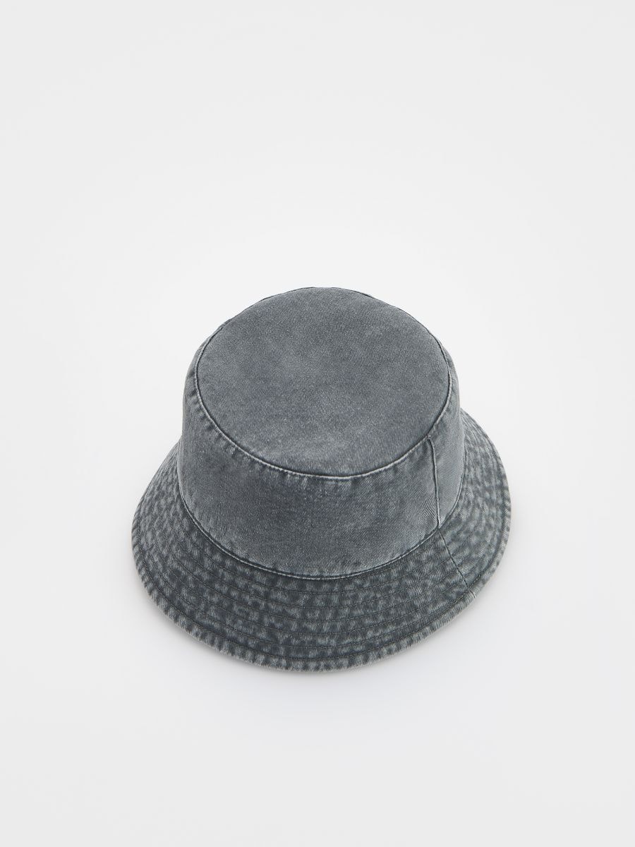Bucket hat with patch - light grey - RESERVED - 2