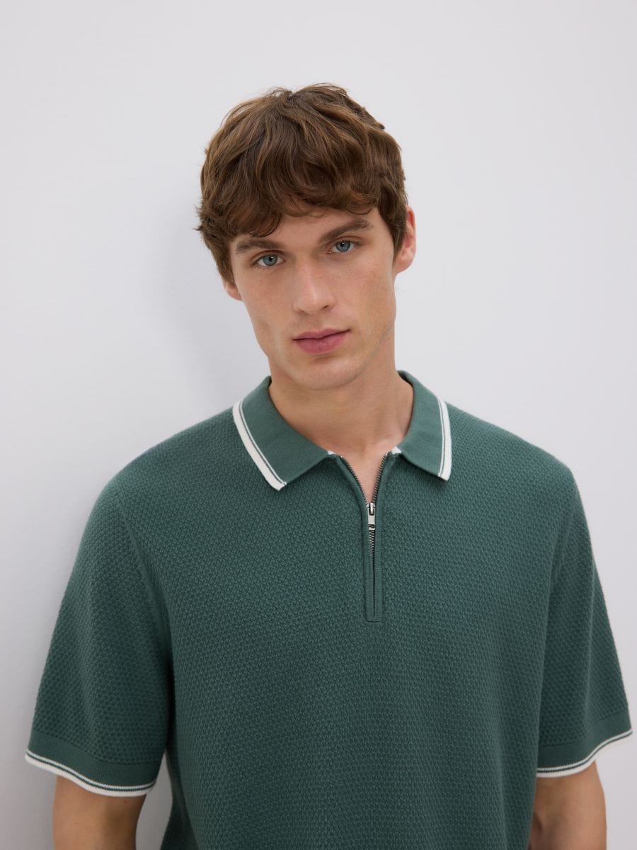Pullover im Polo-Stil aus Strukturstoff - stahlgrün - RESERVED