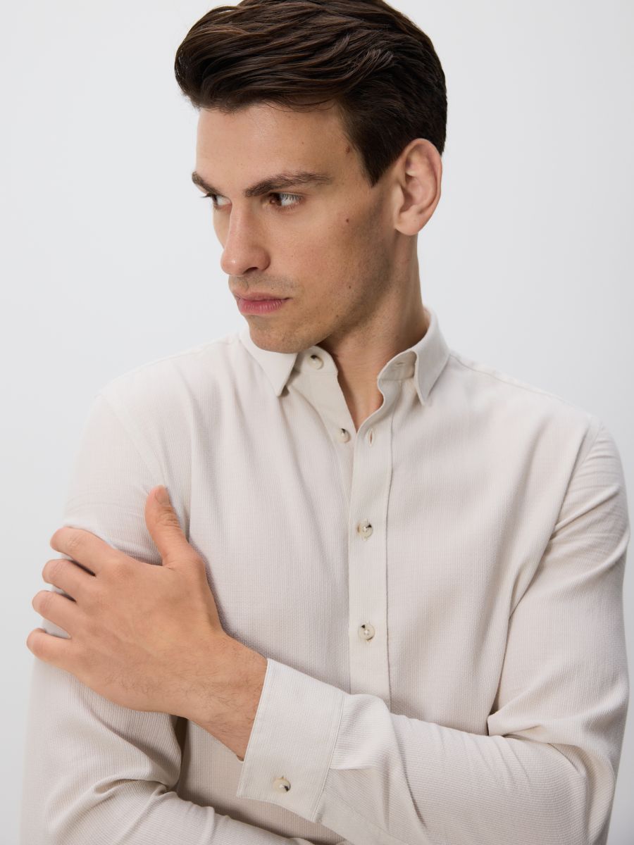 Slim fit Egyptian cotton shirt - beige - RESERVED