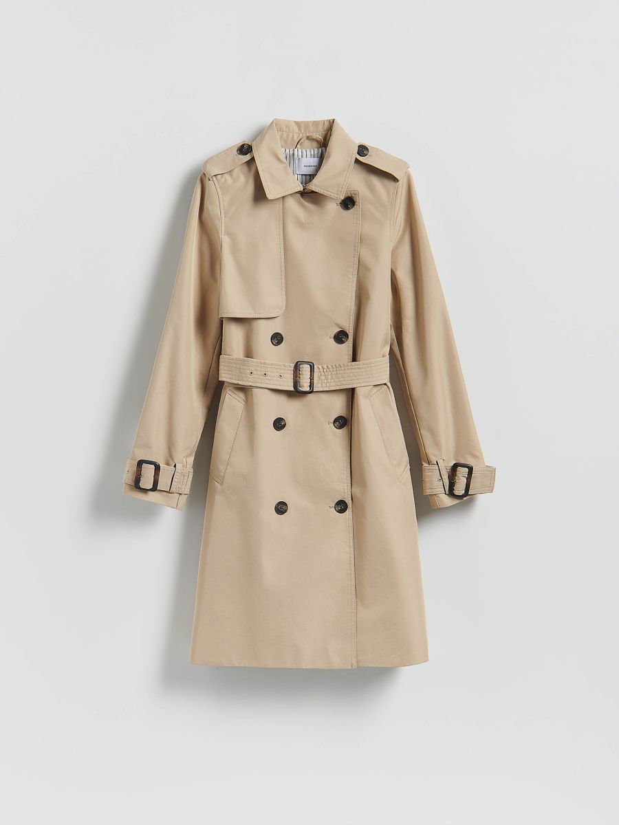 Trench-coat à double boutonnage avec ceinture - beige - RESERVED