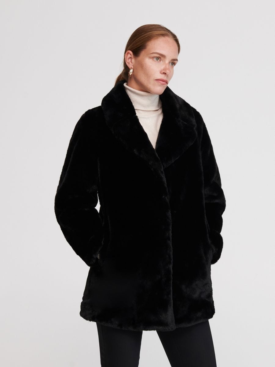Faux fur coat Color black - RESERVED - WH796-99X