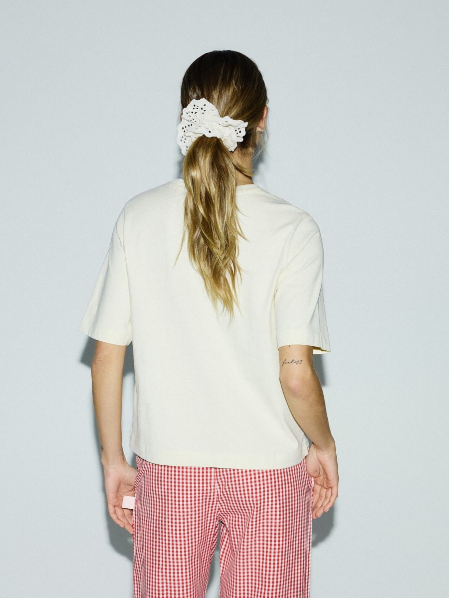 T-shirt with print - light yellow - RESERVED - 3