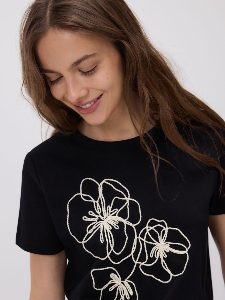 T-shirt with embroidered pattern - black - RESERVED - 5