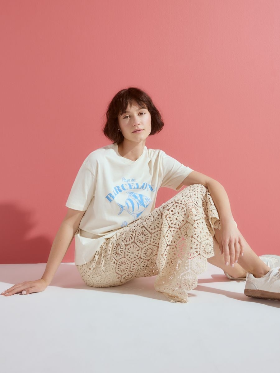 T-Shirt mit Print - creme - RESERVED