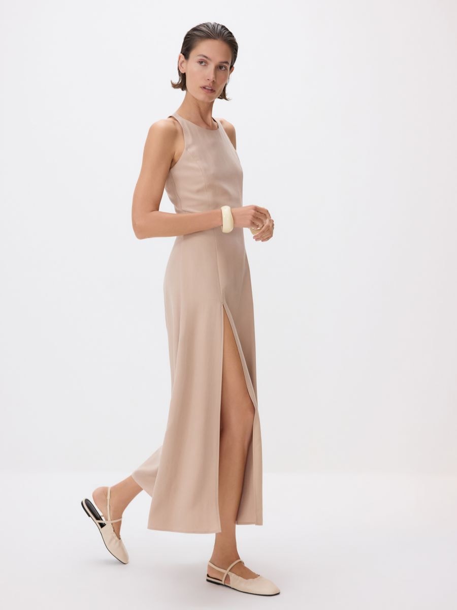 Viscose rich midi dress - beige - RESERVED
