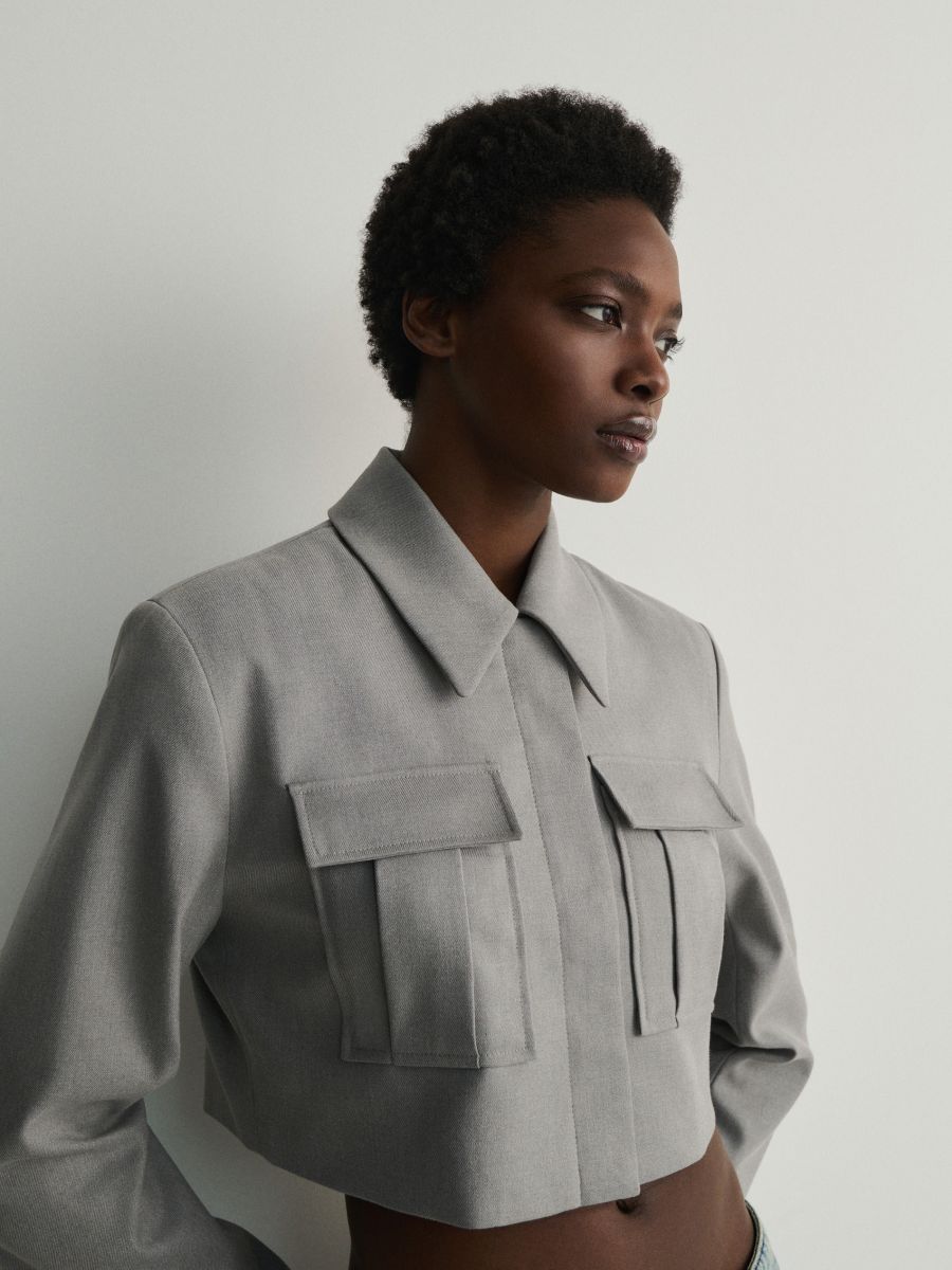 Jacket with a classic collar - light grey - RESERVED - 3