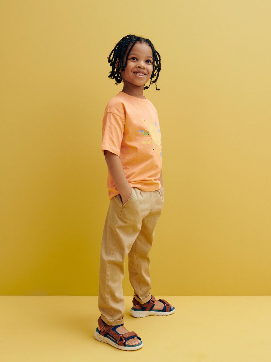 Trousers with wash effect - beige - RESERVED - 4