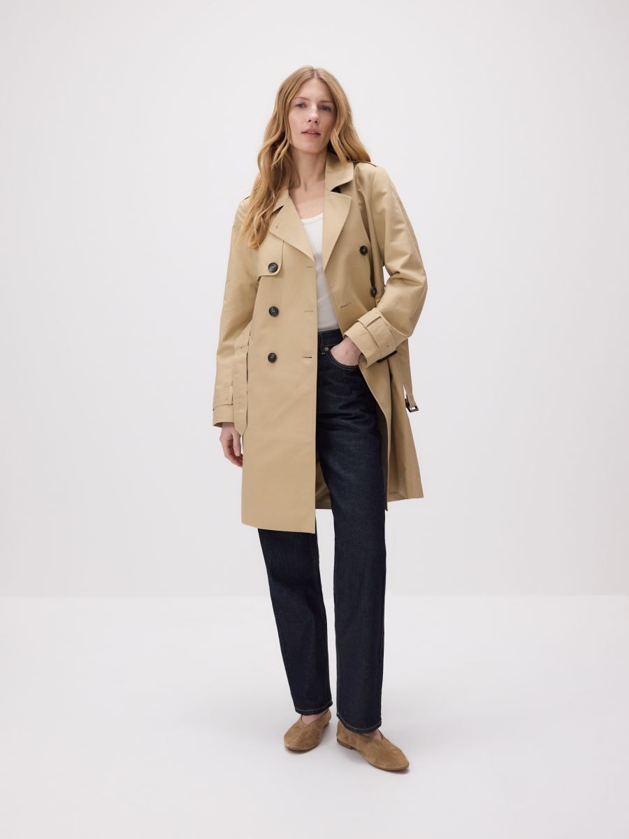 Double-breasted trench coat with belt - beige - RESERVED