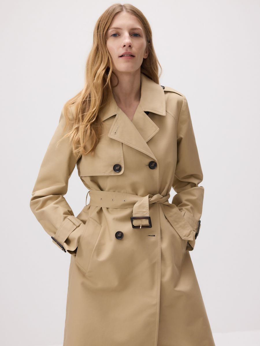 Double-breasted trench coat with belt - beige - RESERVED