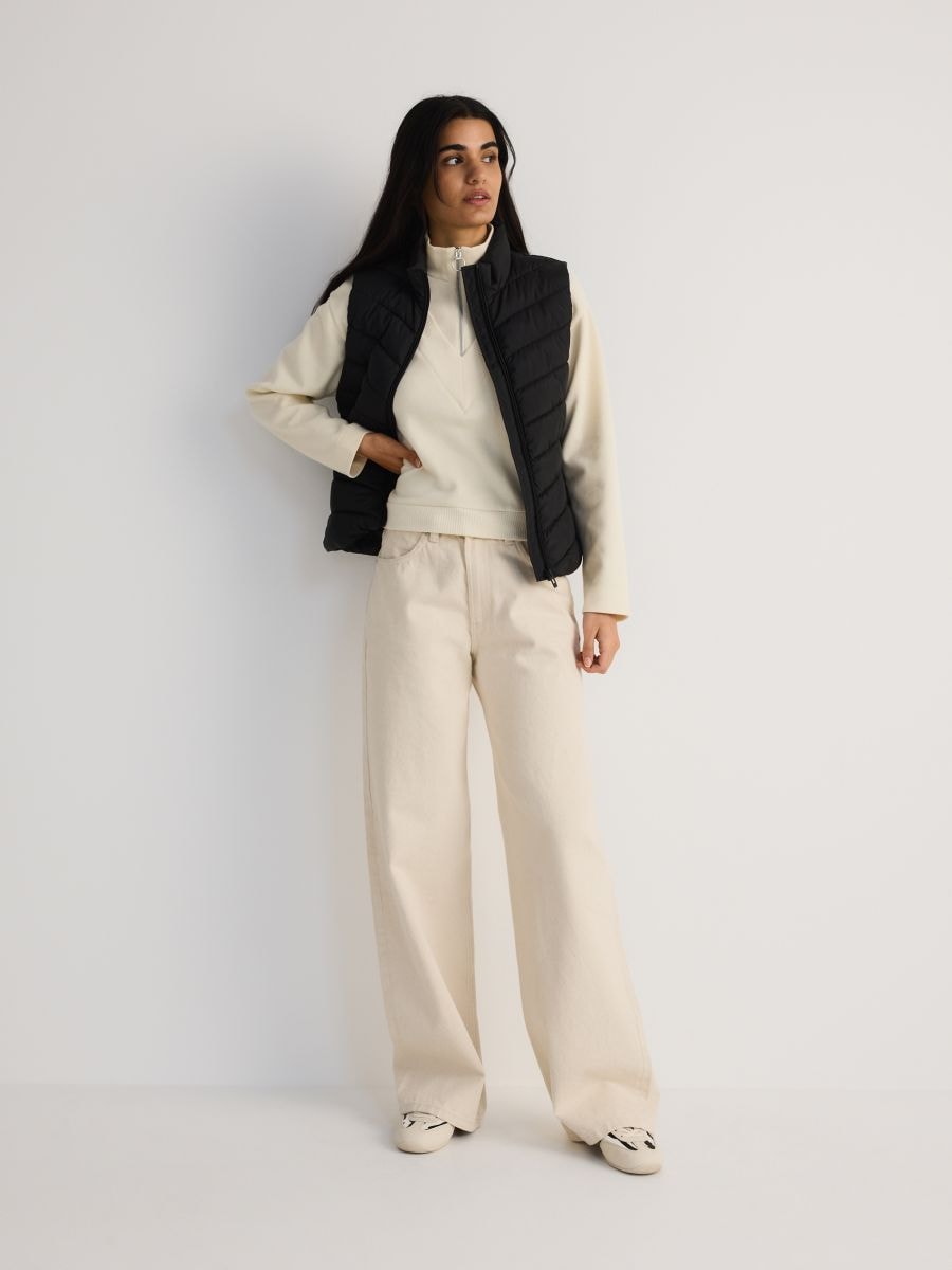 Īsa stepēta veste - melns - RESERVED - 2