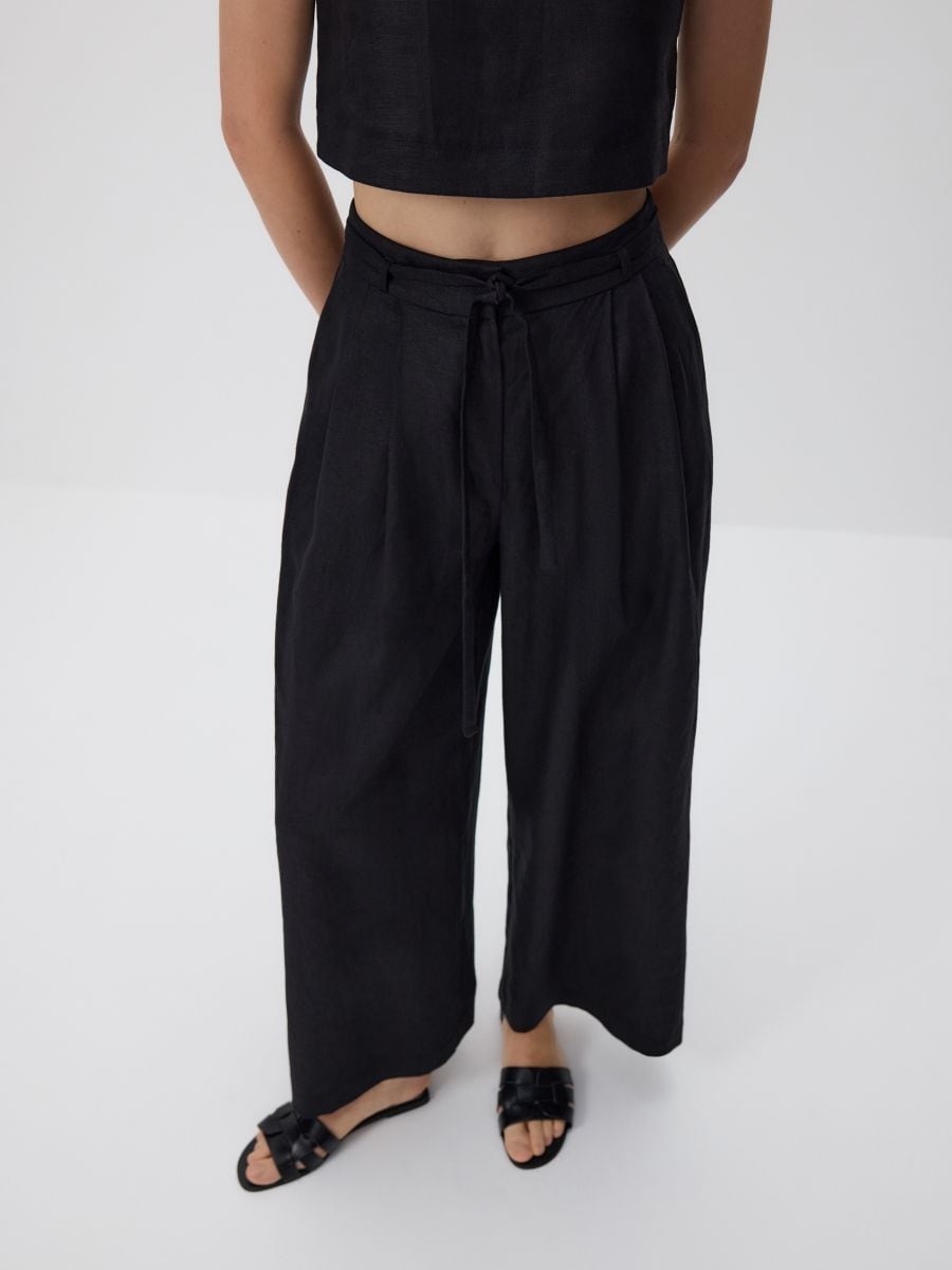 Linen trousers with tie - black - RESERVED