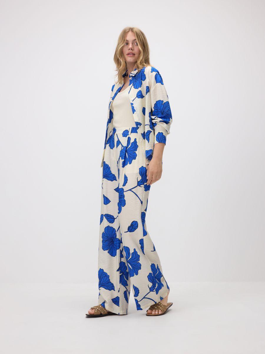 Patterned viscose trousers - multicolor - RESERVED - 6