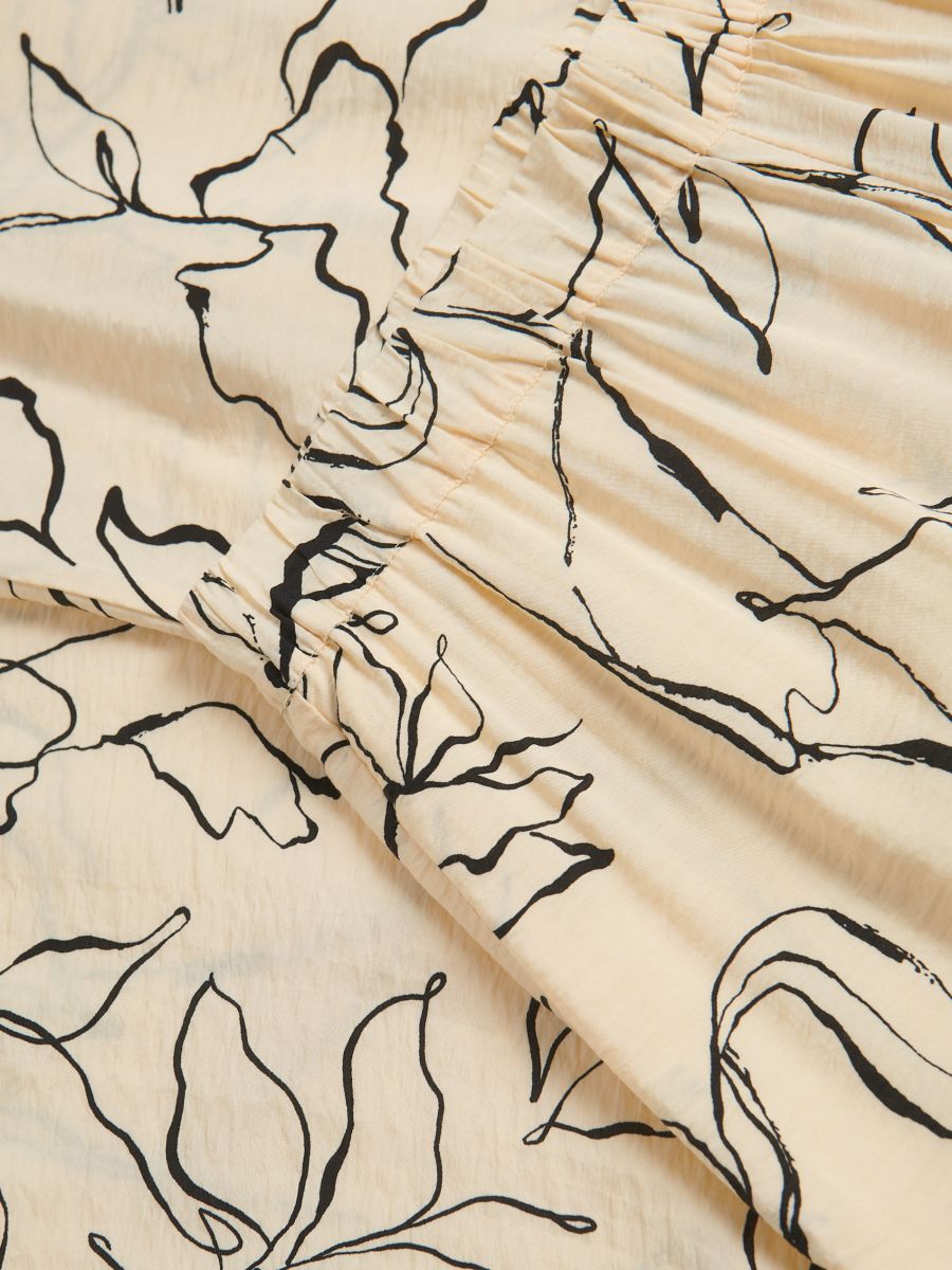 Patterned viscose trousers - multicolor - RESERVED - 6
