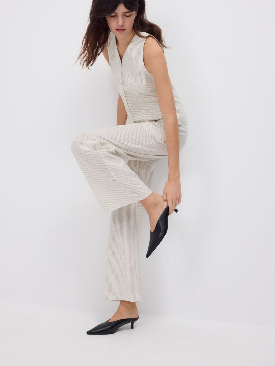 Pantaloni din material majoritar in - bej - RESERVED