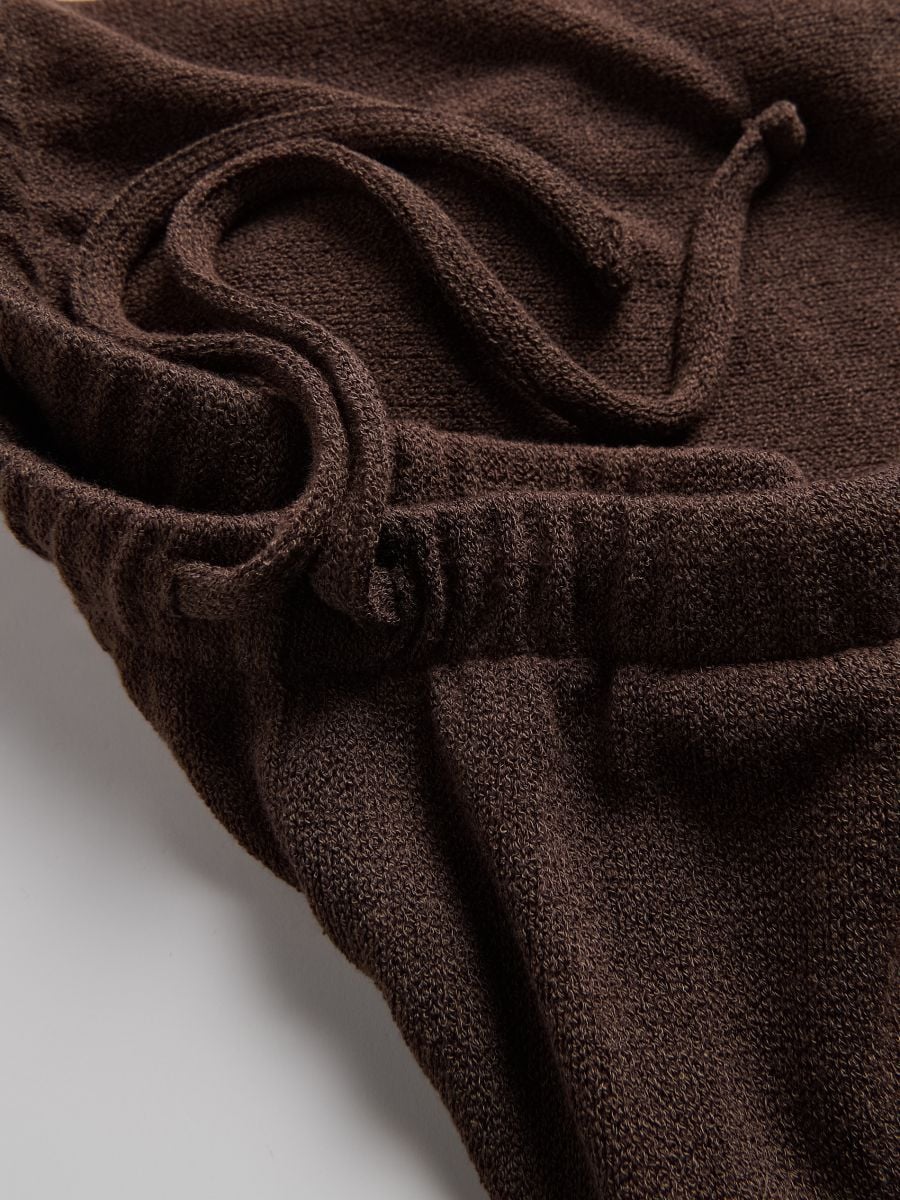 Knit shorts with viscose - coffee - RESERVED - 5