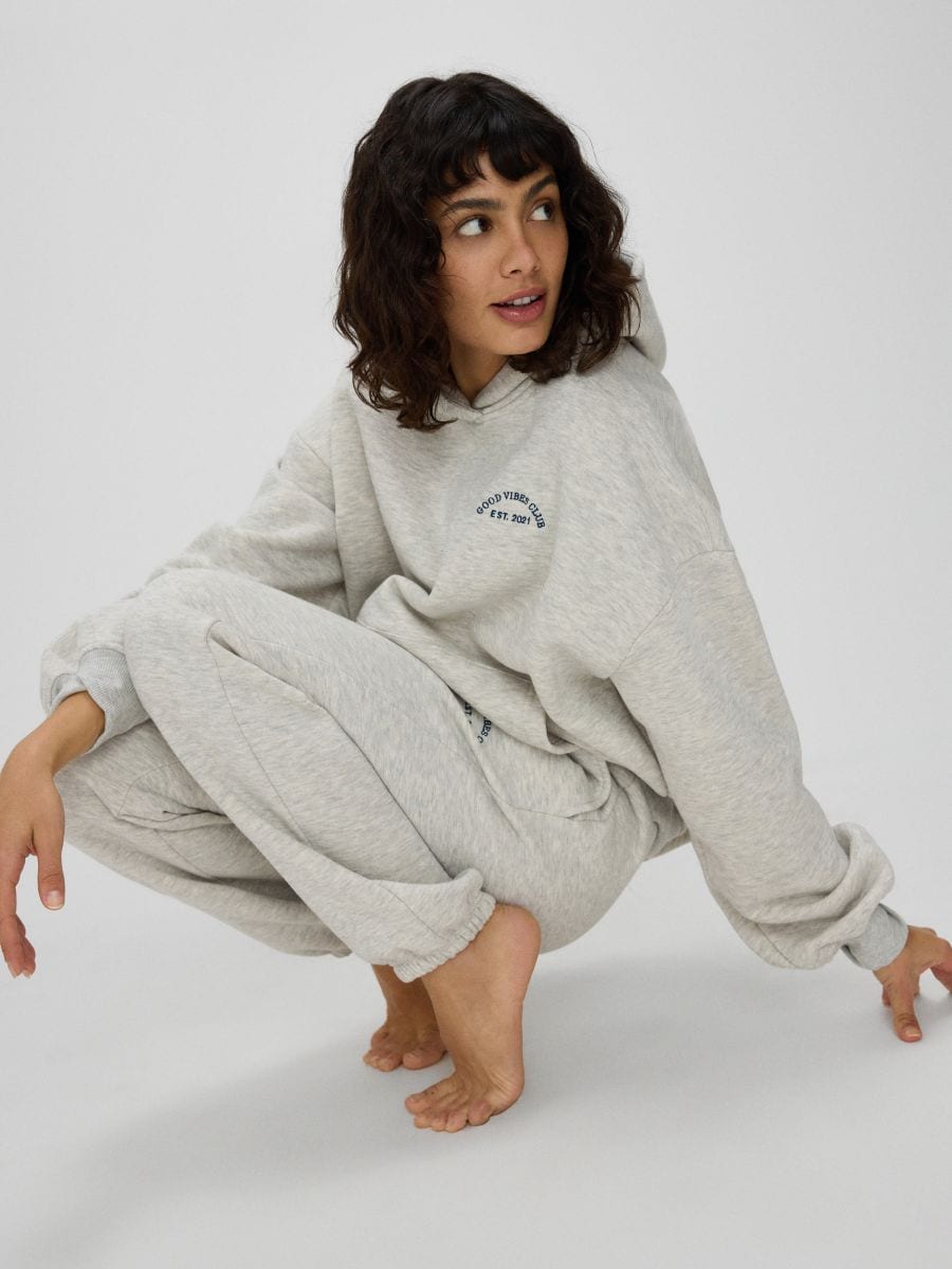 Felpa oversize con cappuccio - grigio chiaro - RESERVED - 2