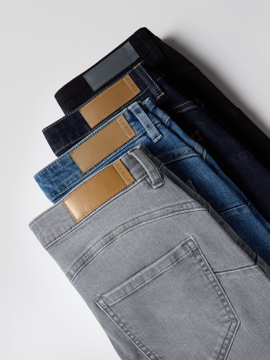 Kavbojke slim push up - črna - RESERVED - 9