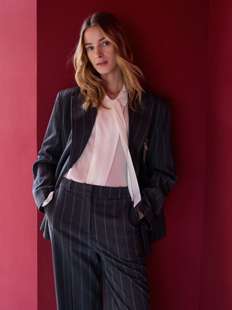 Pantalon à plis marqués - gris foncé - RESERVED