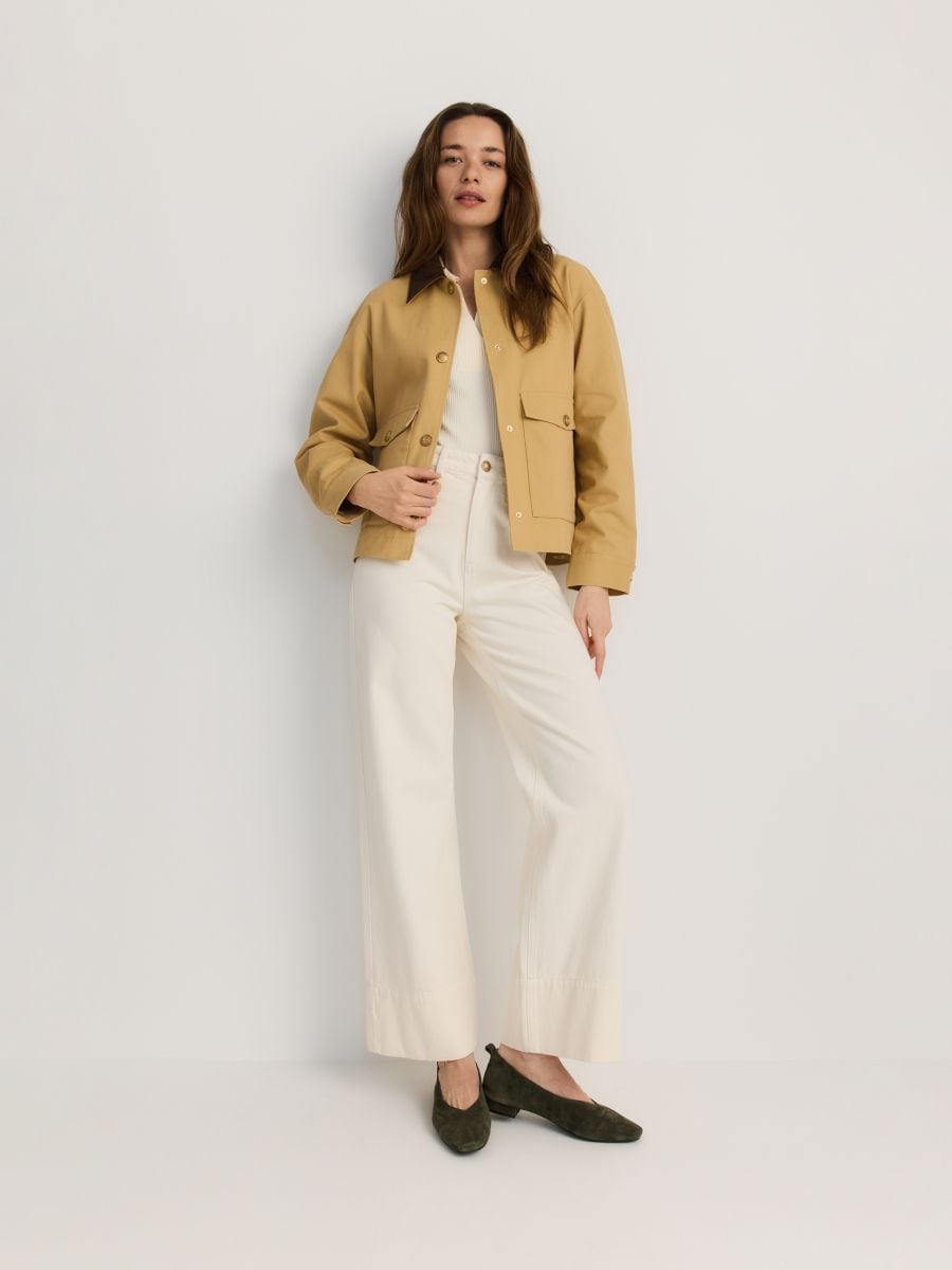 Jacket with contrasting collar - beige - RESERVED - 3