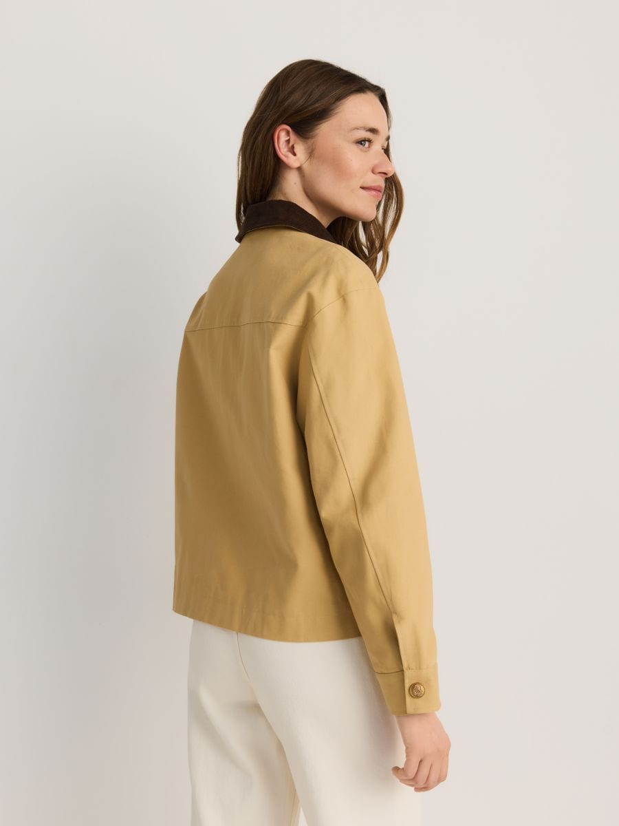 Jacket with contrasting collar - beige - RESERVED - 4