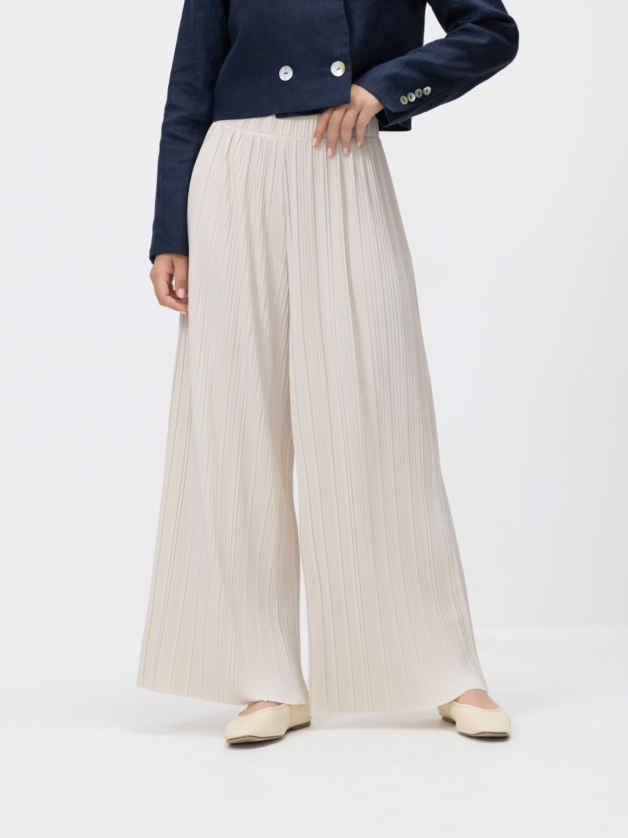 Pleated trousers - beige - RESERVED - 2
