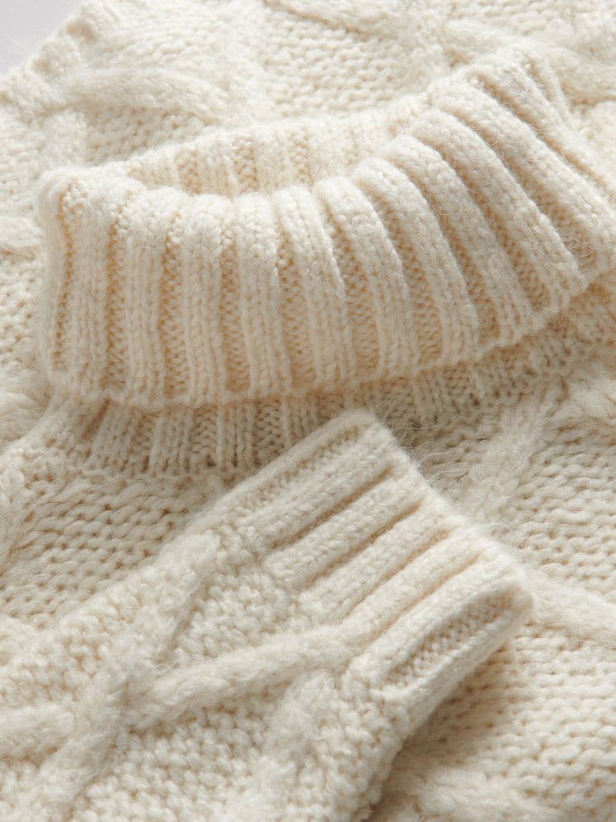 Pullover mit dekorativem Strickmuster - creme - RESERVED - 6