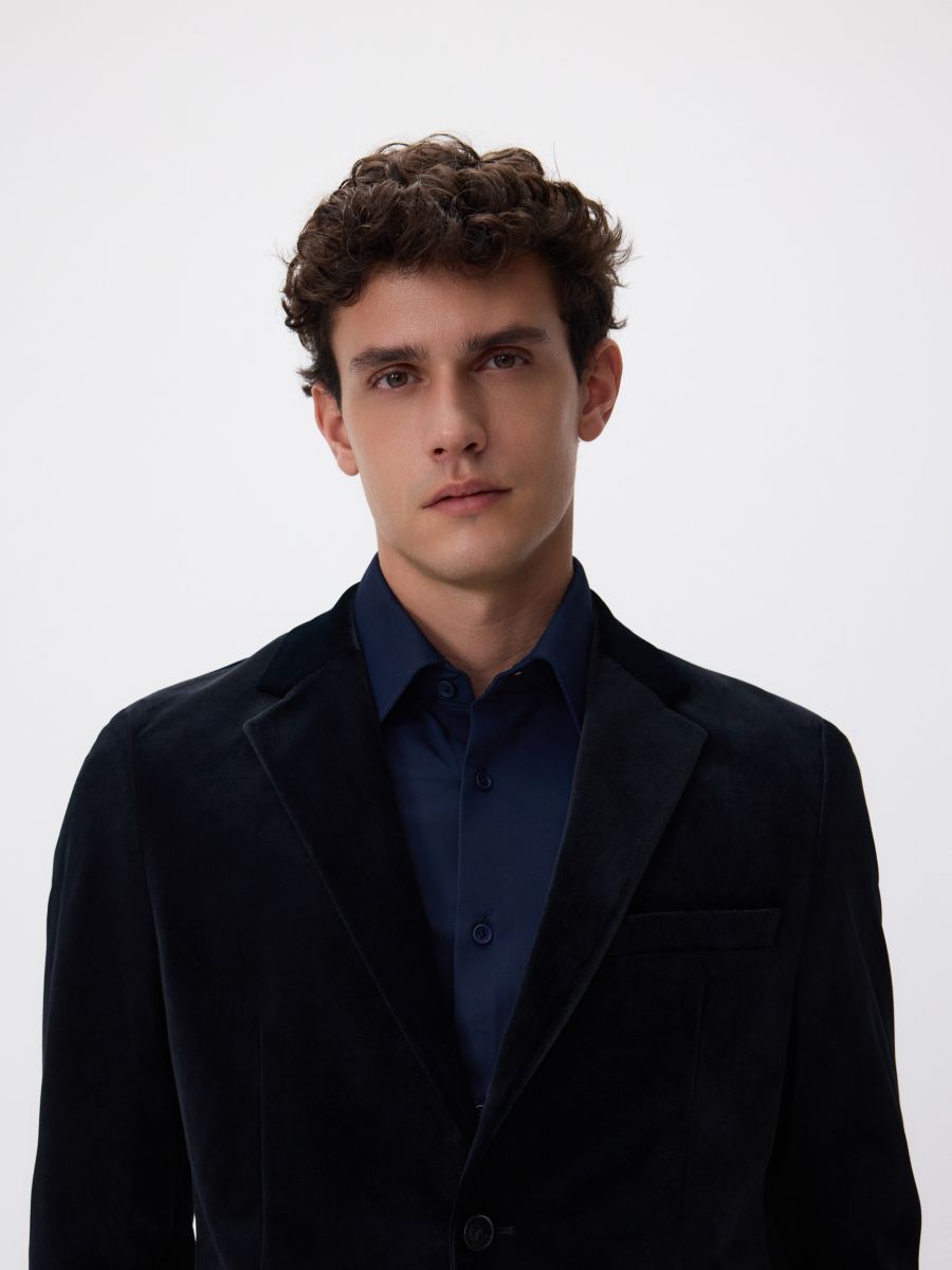 Blazer im Slim-Fit - schwarz - RESERVED