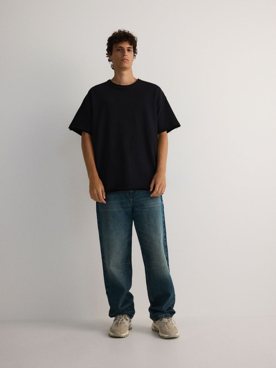 Oversized T-shirt with frayed edges - black - RESERVED