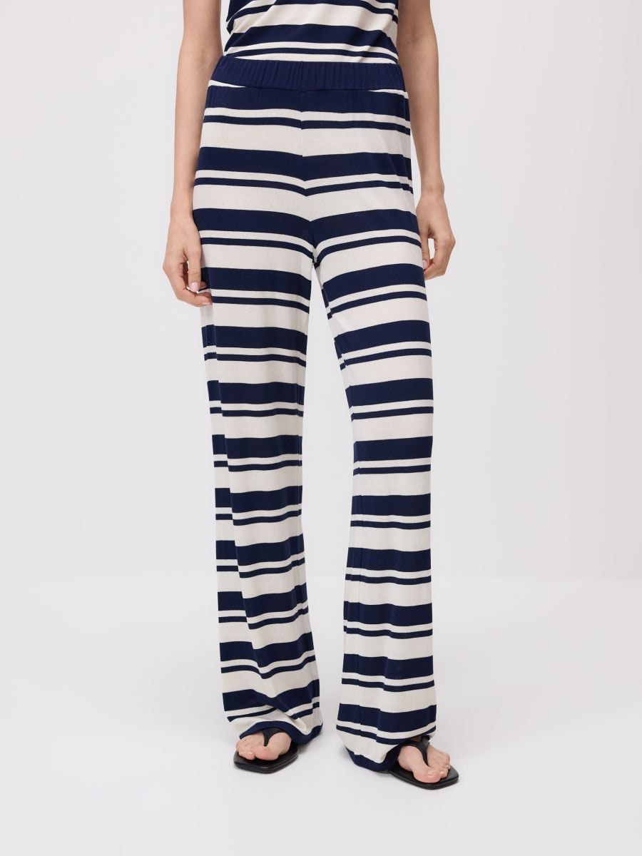 Loose trousers with viscose - multicolor - RESERVED - 2