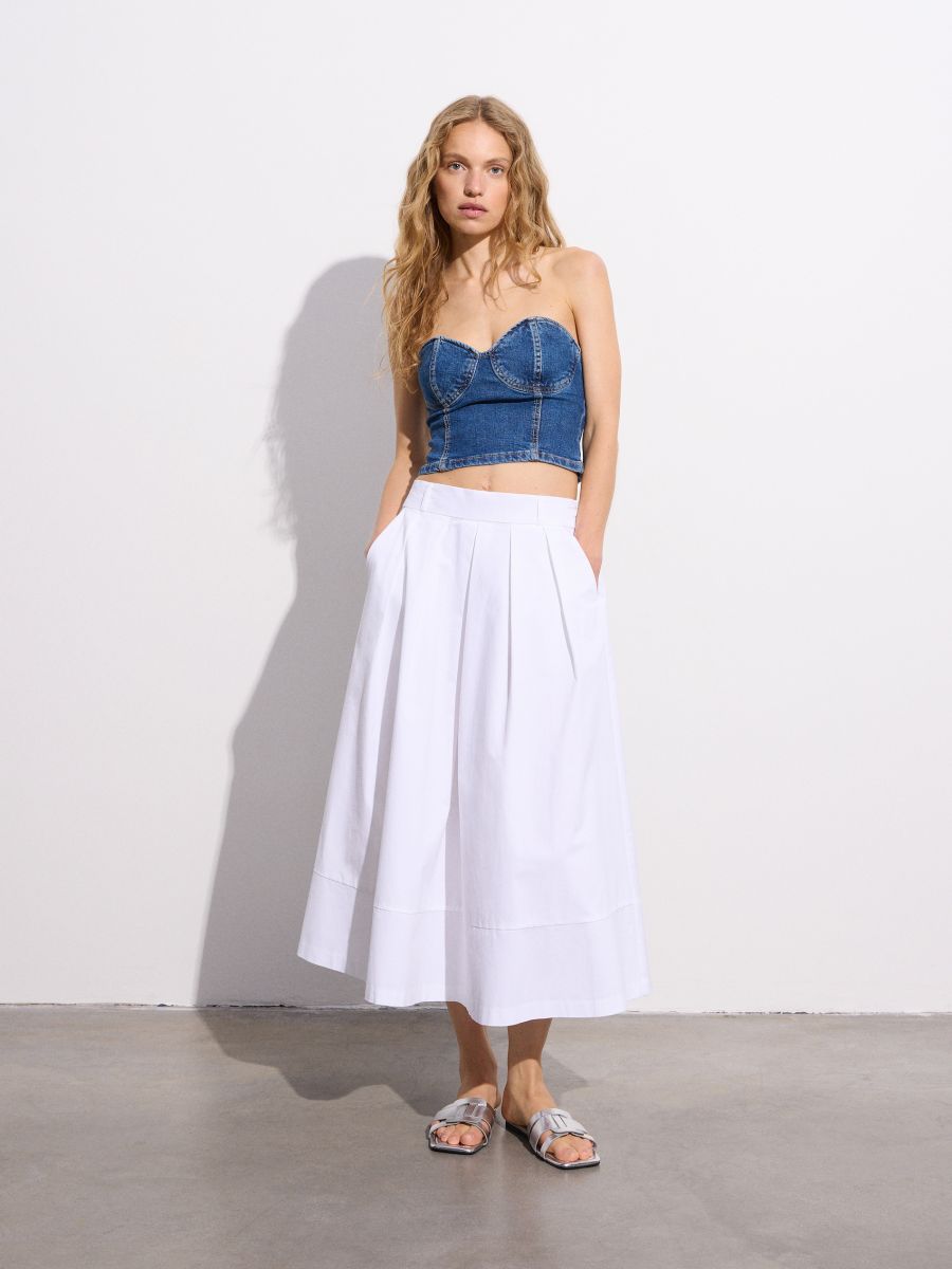 Flared midi skirt with box pleats - bianco - RESERVED