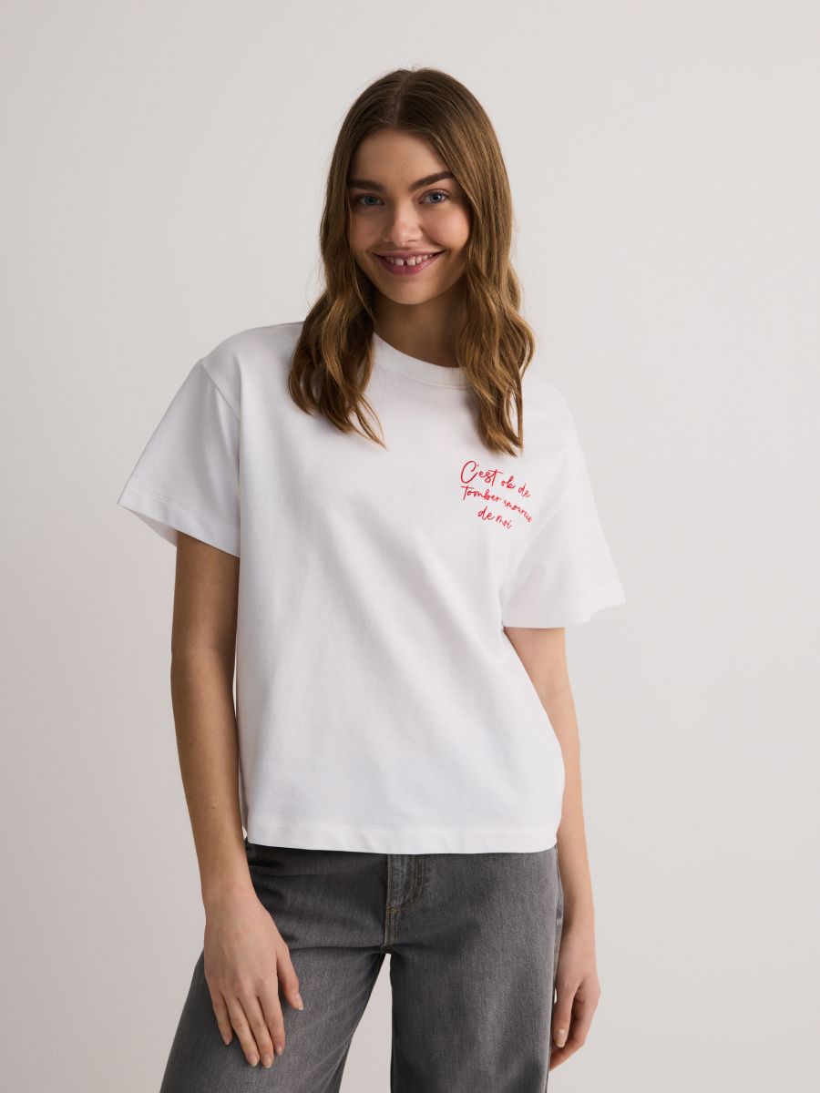 T-shirt with embroidered slogan - cream - RESERVED - 3