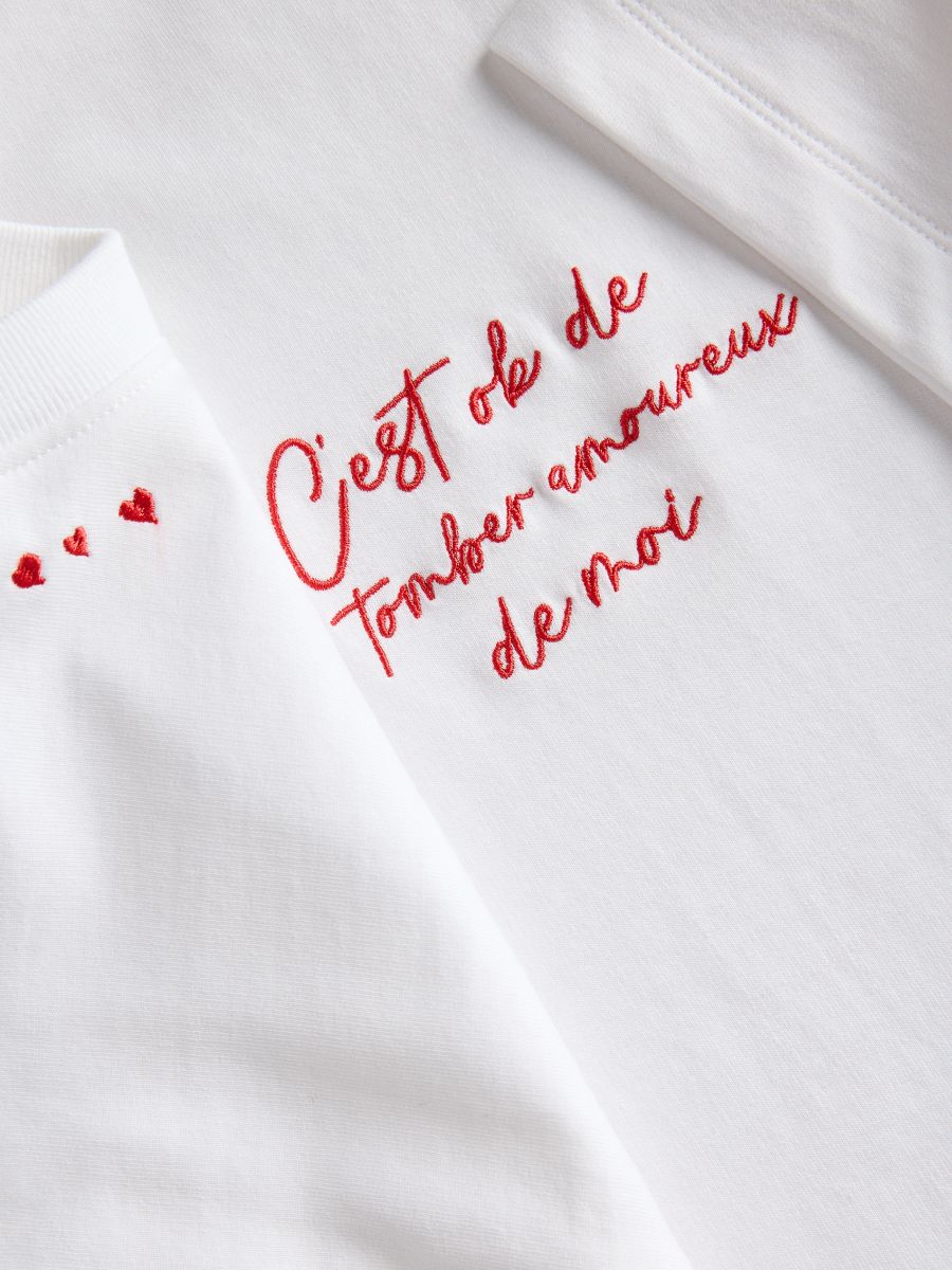 T-shirt with embroidered slogan - cream - RESERVED - 5