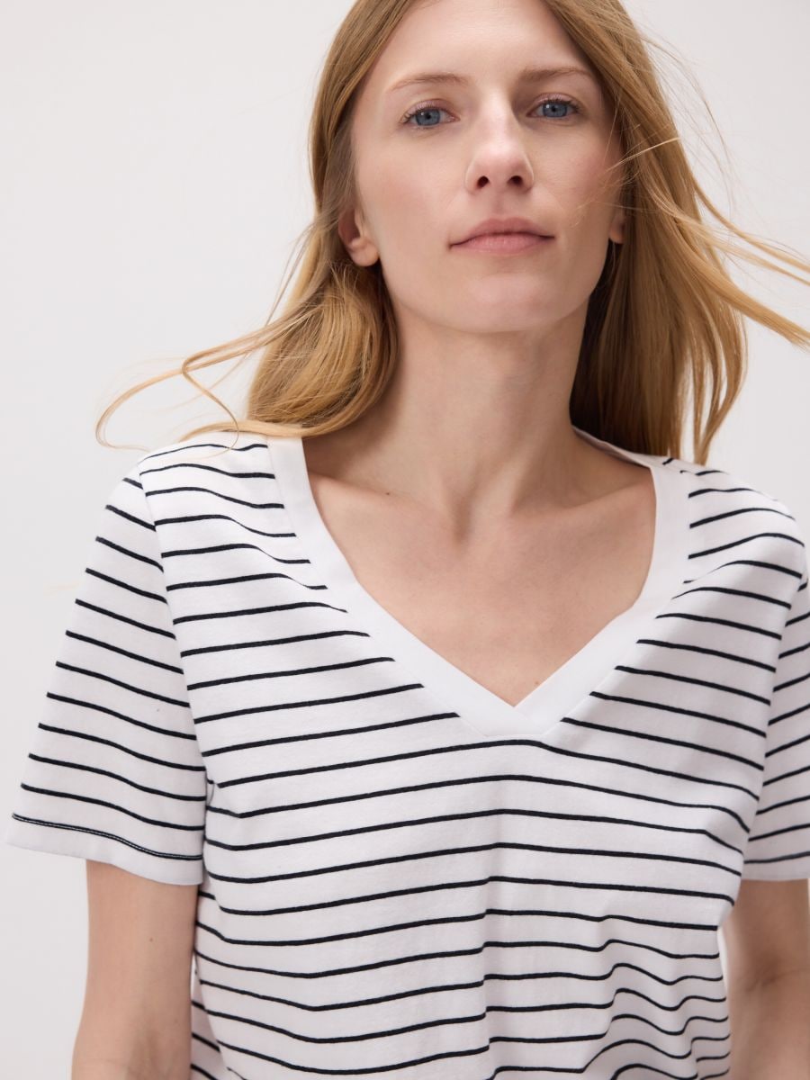 LADIES` T-SHIRT - multicolor - RESERVED - 4