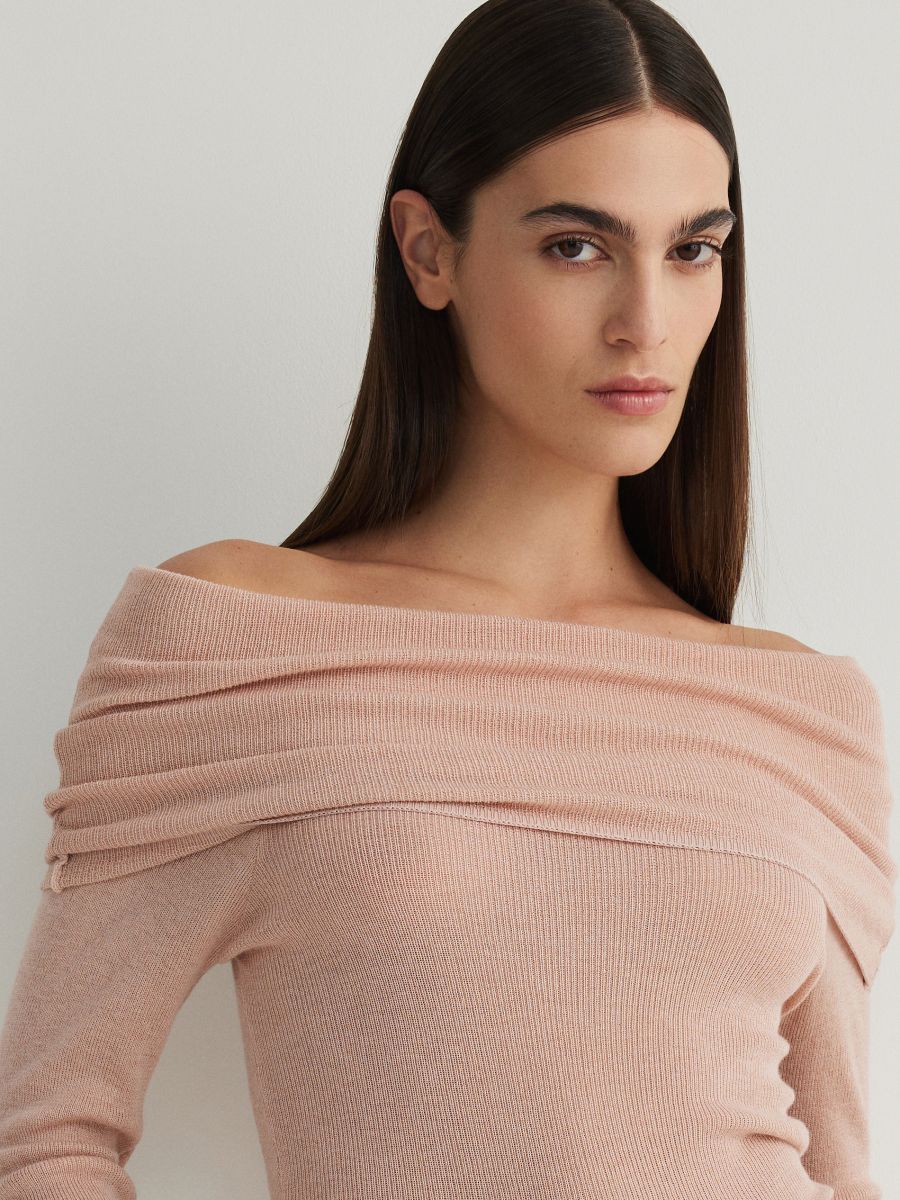 Ejtett vállú pulóver - tört rózsaszín - RESERVED