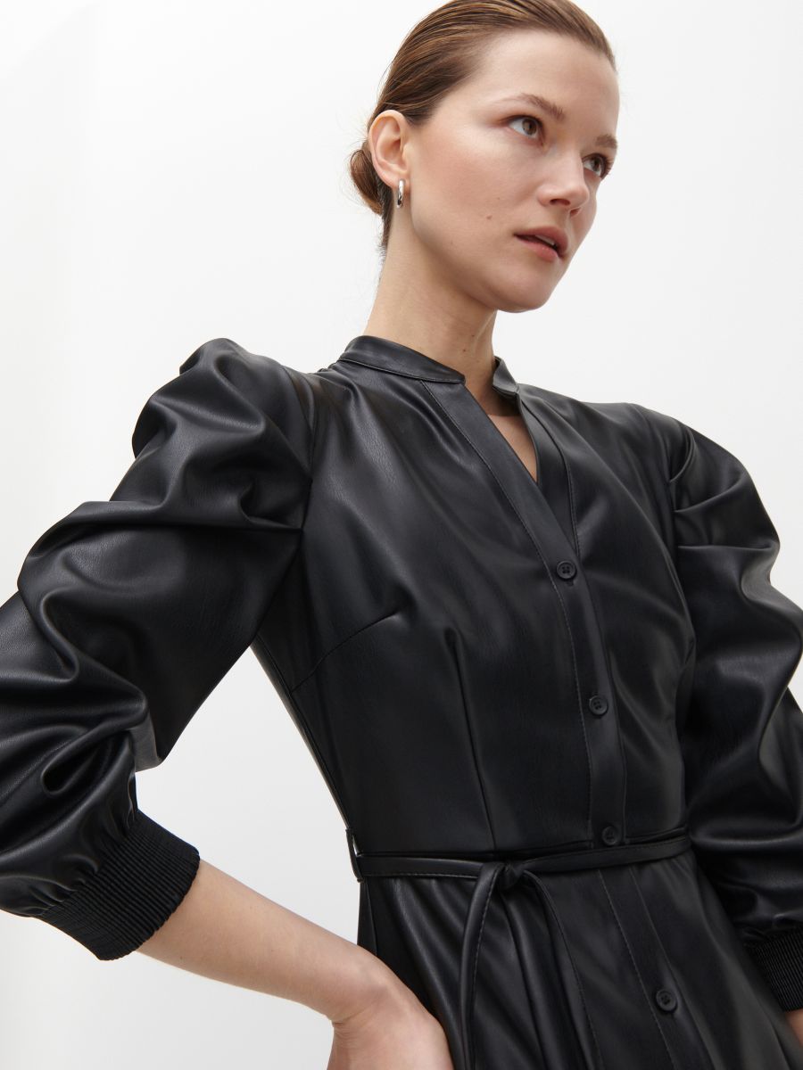 Hemdblusenkleid aus Lederimitat - schwarz - RESERVED - 3