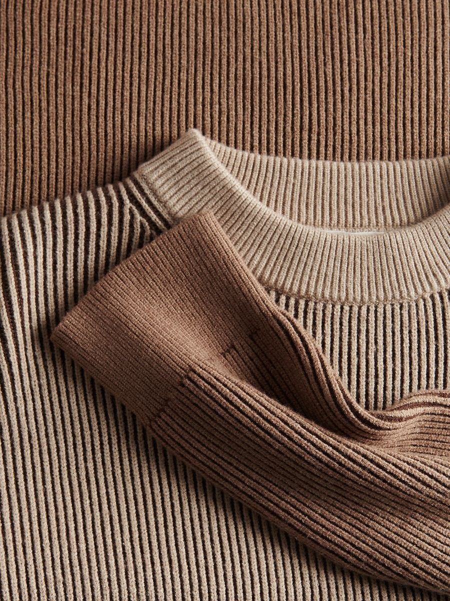 Pullover mit Ombré-Effekt - beige - RESERVED - 7