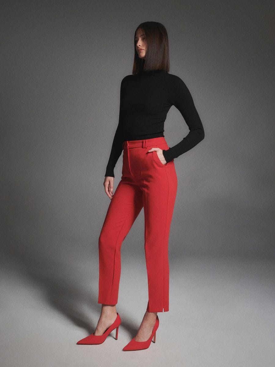 Pantalon cigarette rouge femme sale