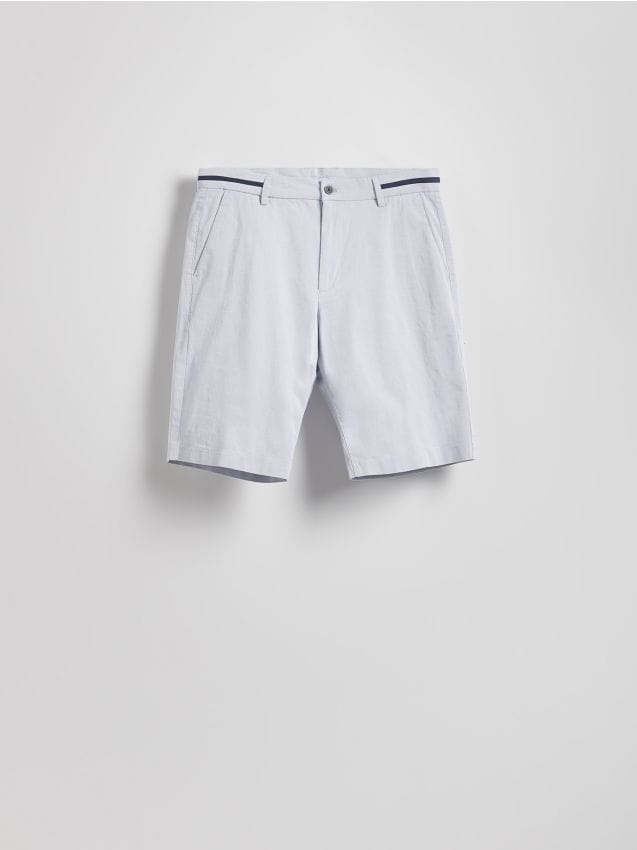 Reserved - Pantaloni scurți chino regular - albastru-pal