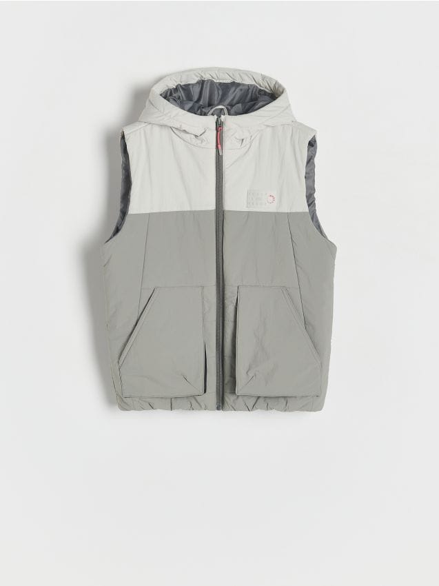 Hooded vest - RESERVED