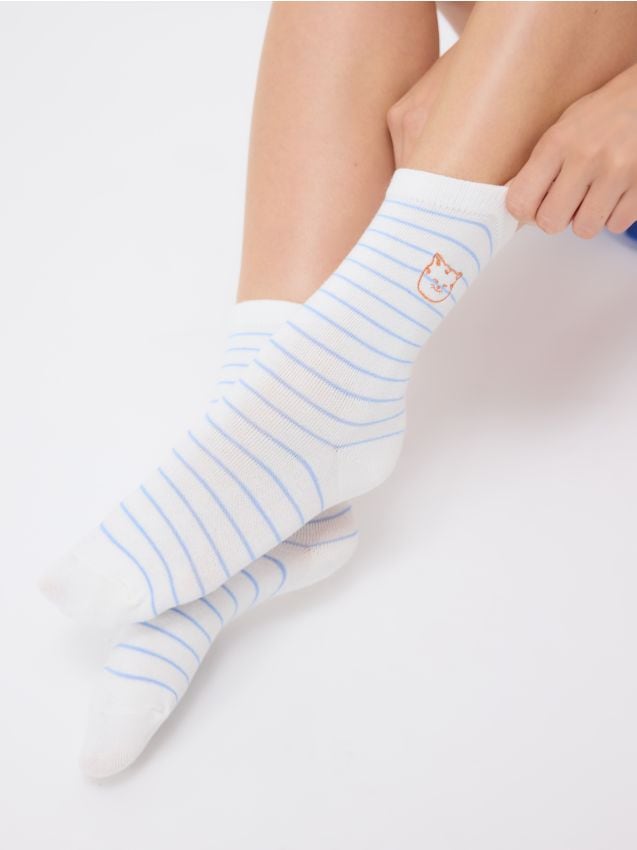 Crew-Socken mit Stickereidetail, 3er-Pack - RESERVED