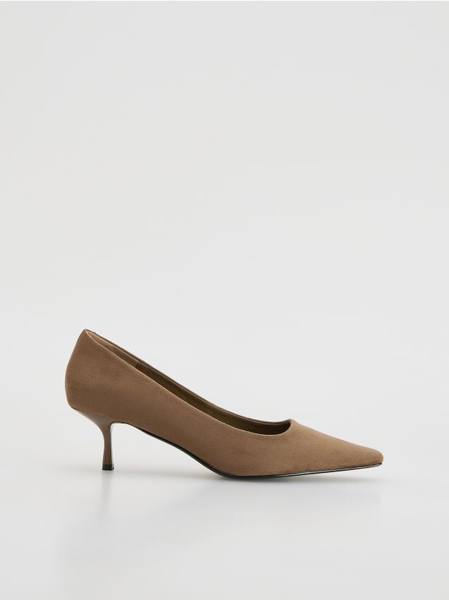 Pumps van imitatiesuède - RESERVED