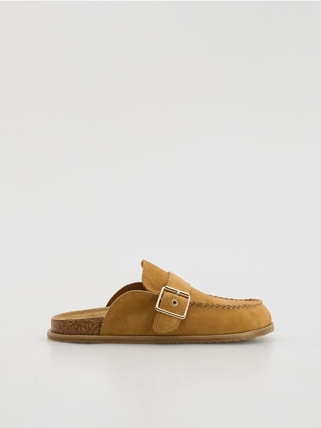 LADIES` MULES - RESERVED