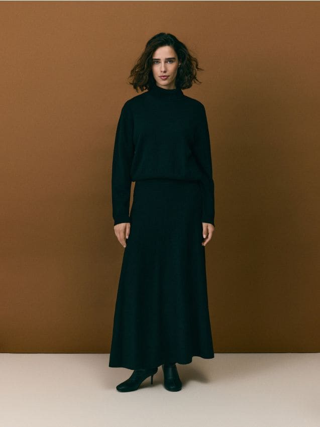Midi-nederdel med uld - RESERVED