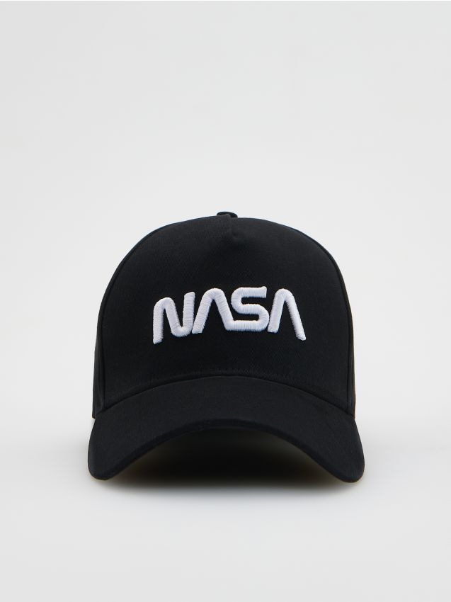 Baseball cap with NASA logo - RESERVED