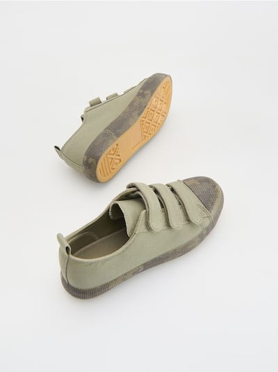 Sneakers met klittenband