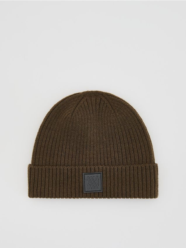 Reserved - Căciulă beanie cu petic - cacao-cu-lapte
