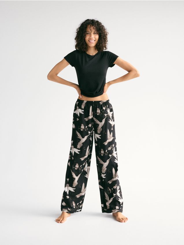 Pijama din două piese, cu model - RESERVED