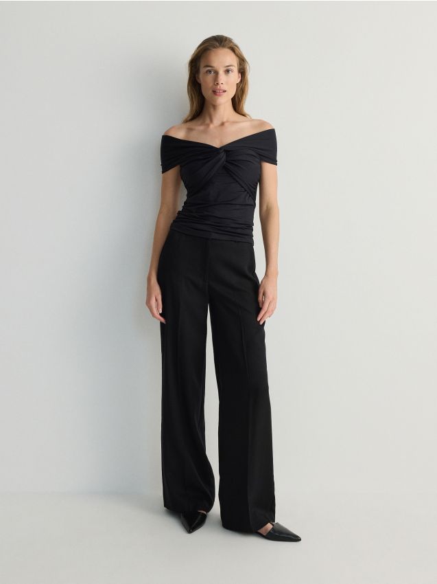 Wide leg trousers Color black - RESERVED - 103AQ-99X