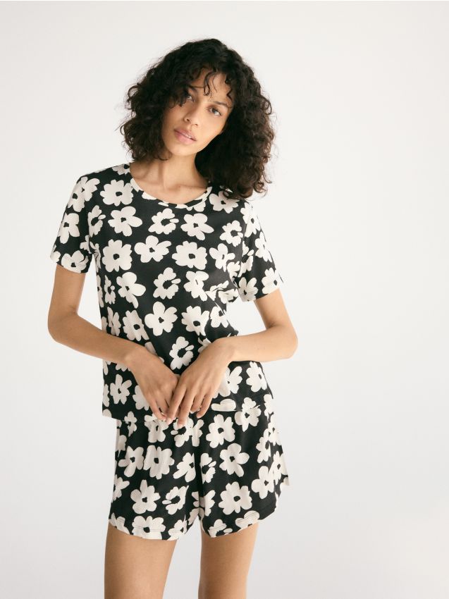 Two piece pyjama set - RESERVED